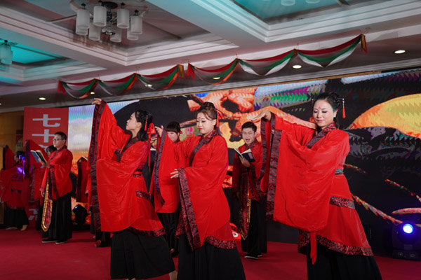 公司舉辦“建安賦”配樂.朗誦.舞蹈專題競(jìng)演 公司舉辦“建安賦”配樂.朗誦.舞蹈專題競(jìng)演